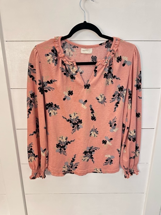 MELLODAY Tops - MELLODAY M peach floral ruffle V neck long sleeve blouse cottagecore shabby chic